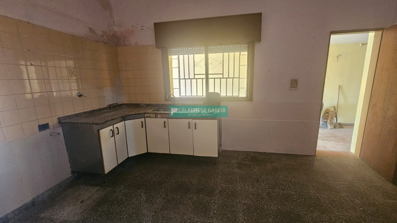 SE VENDE CASA ZONA DON BOSCO Y SUD AMERICA