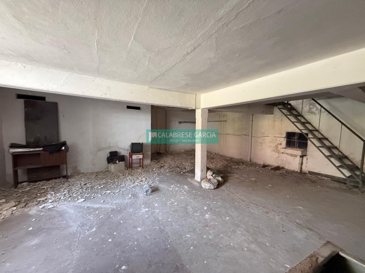 SE VENDE CASA ZONA CENTRO PARA ENTRAR A VIVIR