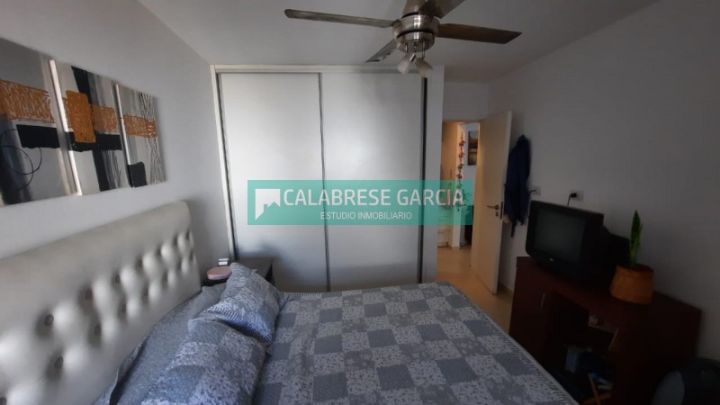 En venta departamento planta baja con patio y cochera