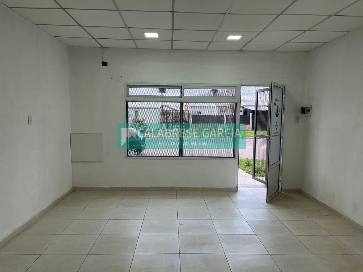 Alquilo Local en Colonia Avellaneda
