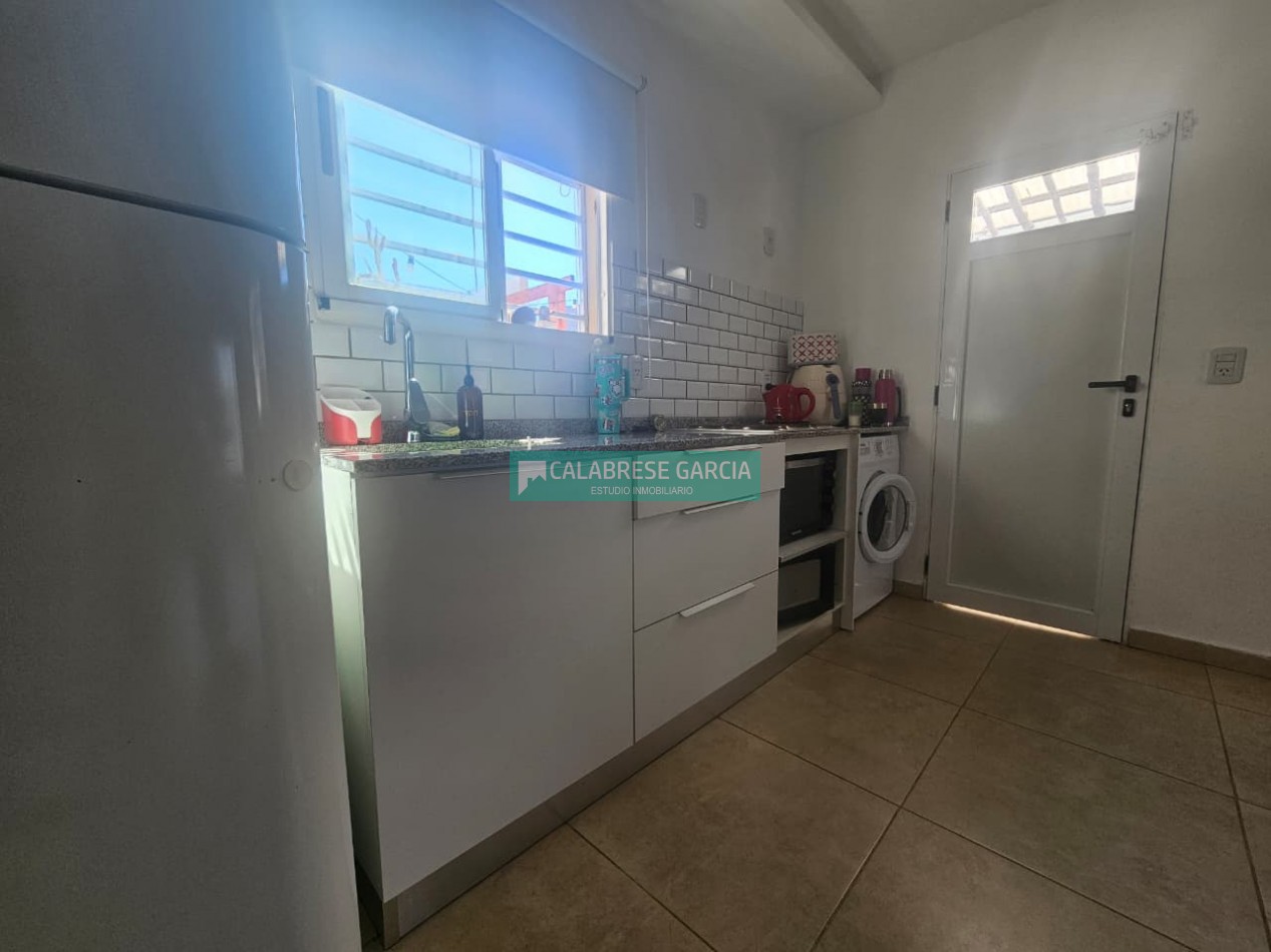 SE VENDE CASA EN UNA SOLA PLANTA