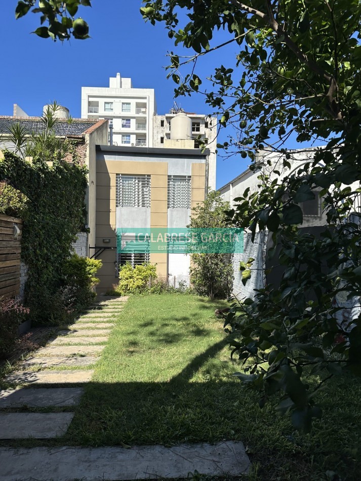 SE VENDE CASA LISTA PARA ENTRAR A VIVIR ZONA PLAZA SAENZ PEÑA