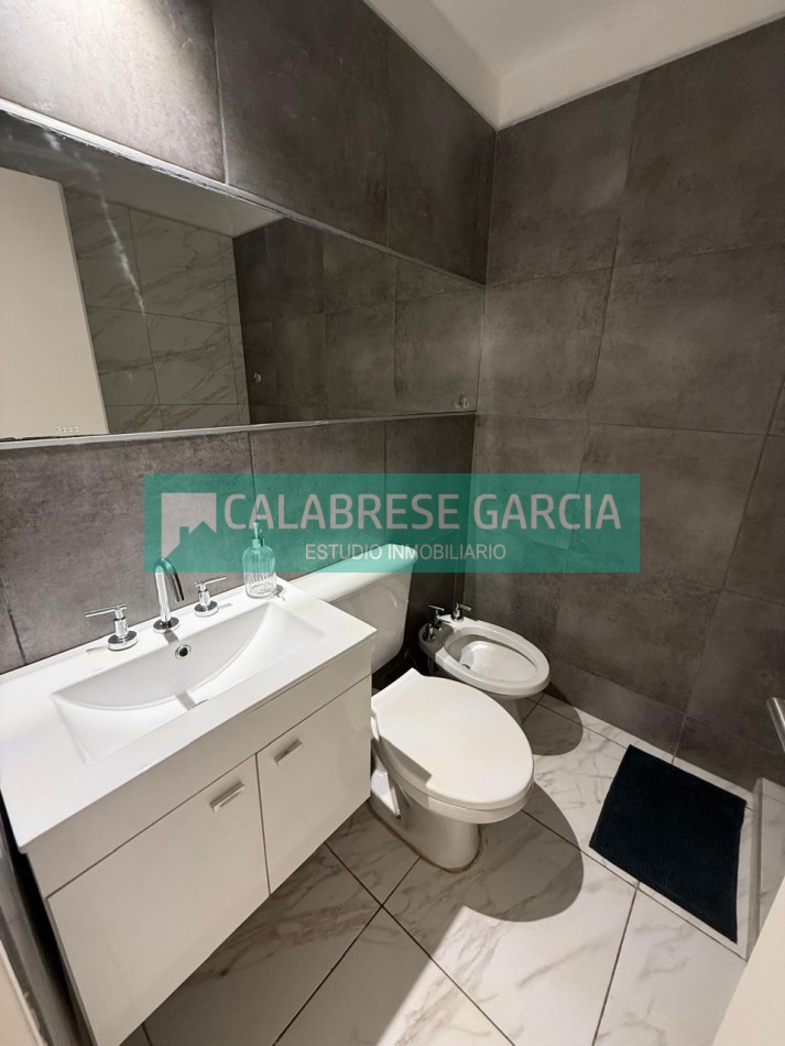 En venta departamento dos dormitorios , escritorio , dos baños , amoblado !