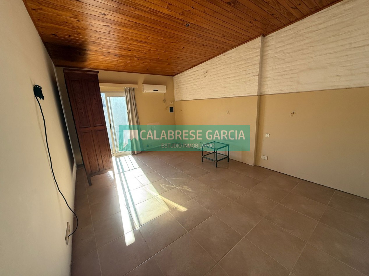 Vendo casa /hotel/ emprendimientos varios zona Centro