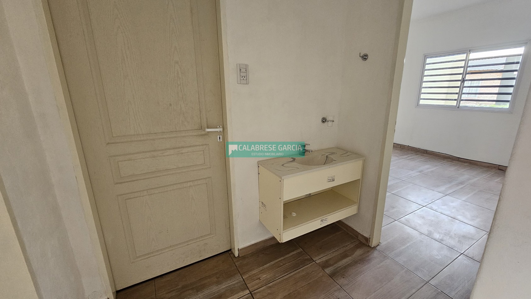 SE VENDE CASA AVENIDA DE LAS AMERICAS