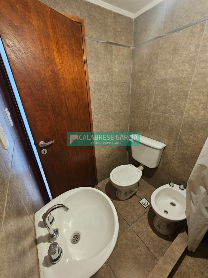 SE VENDE MONOAMBIENTE ALQUILADO EN CALLE RACEDO