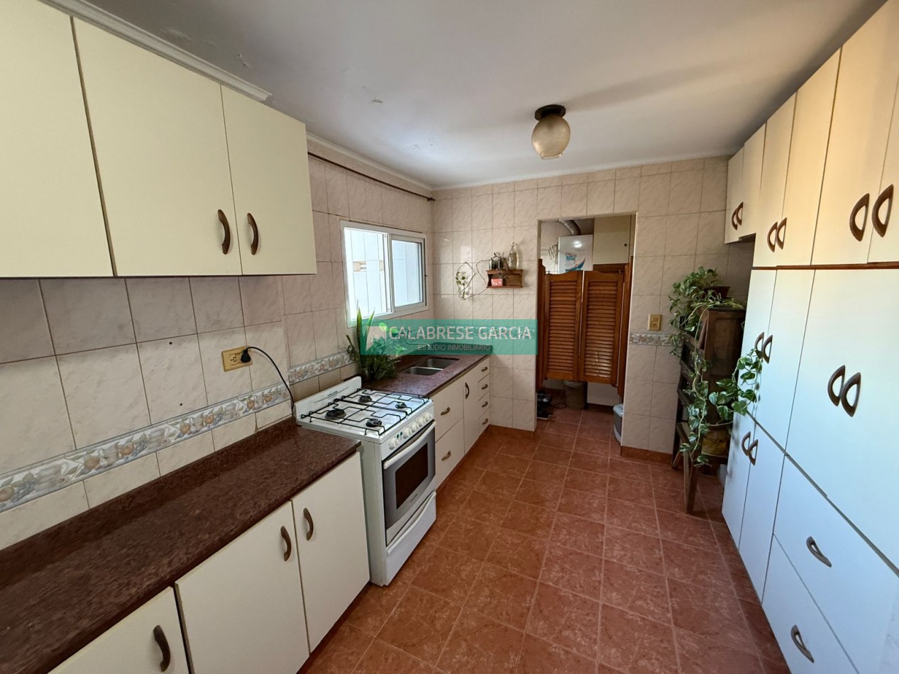 SE VENDE DEPARTAMENTO ZONA PARQUE URQUIZA