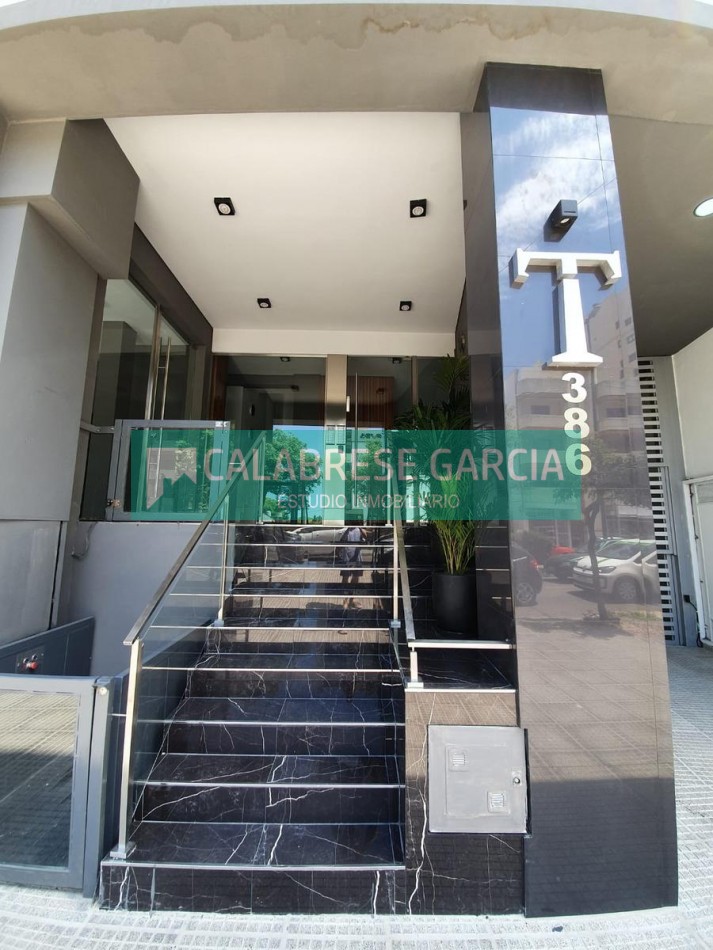 En venta departamento de dos dormitorios ,   zona centro !