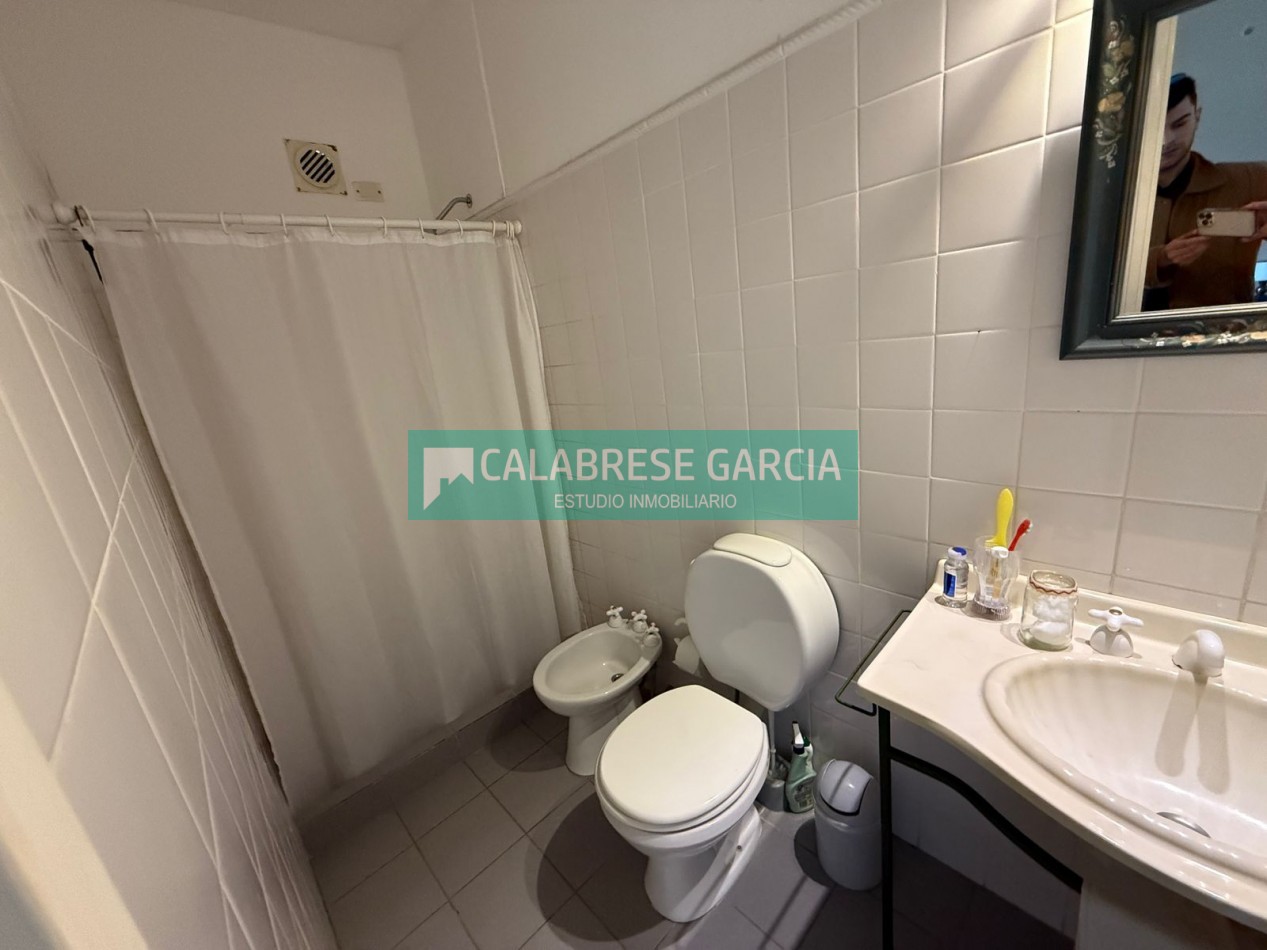 Vendo casa /hotel/ emprendimientos varios zona Centro