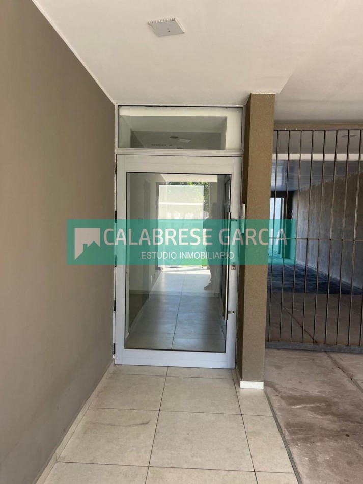 En venta departamento un dormitorio zona centro !