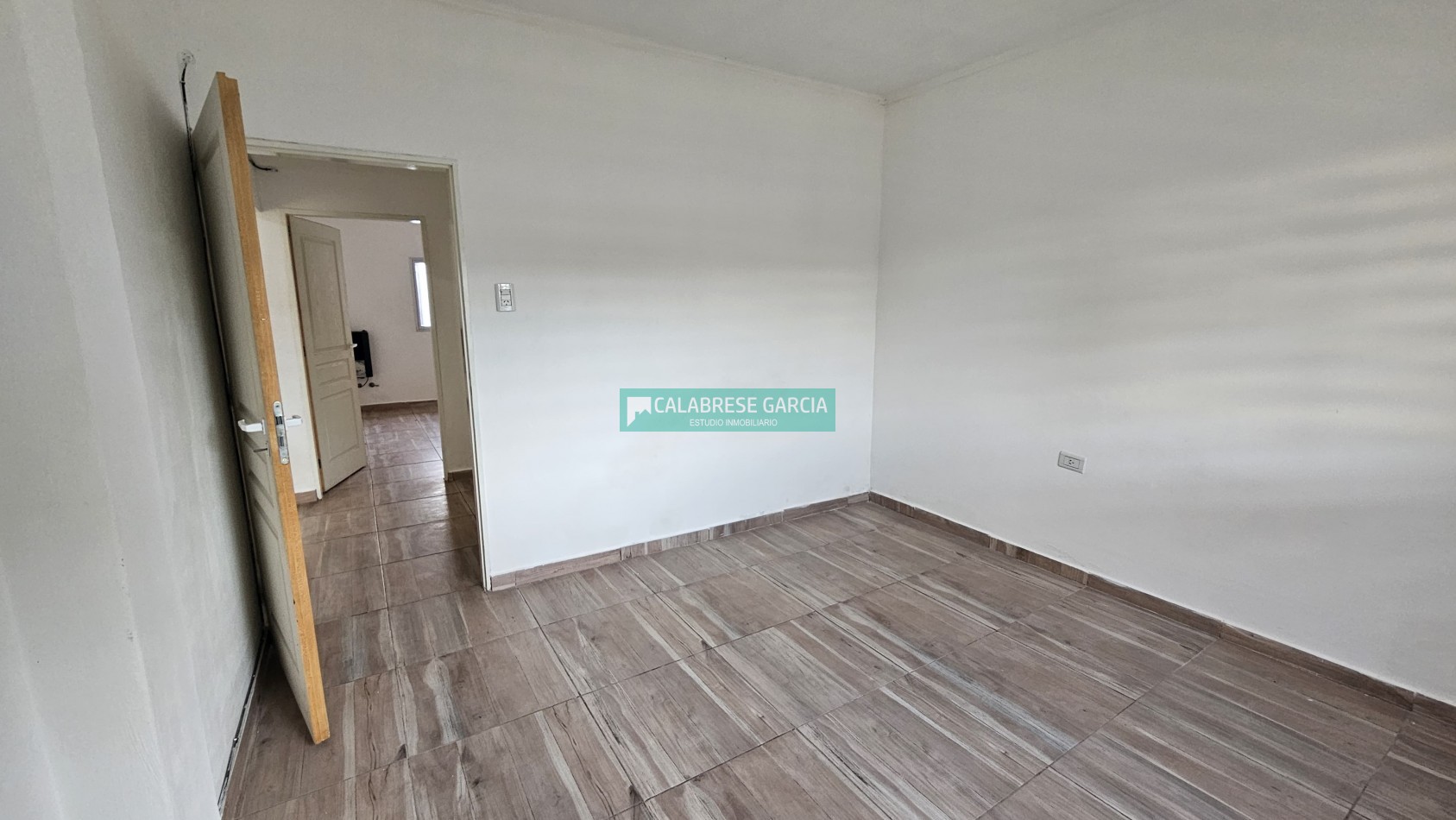 SE VENDE CASA AVENIDA DE LAS AMERICAS