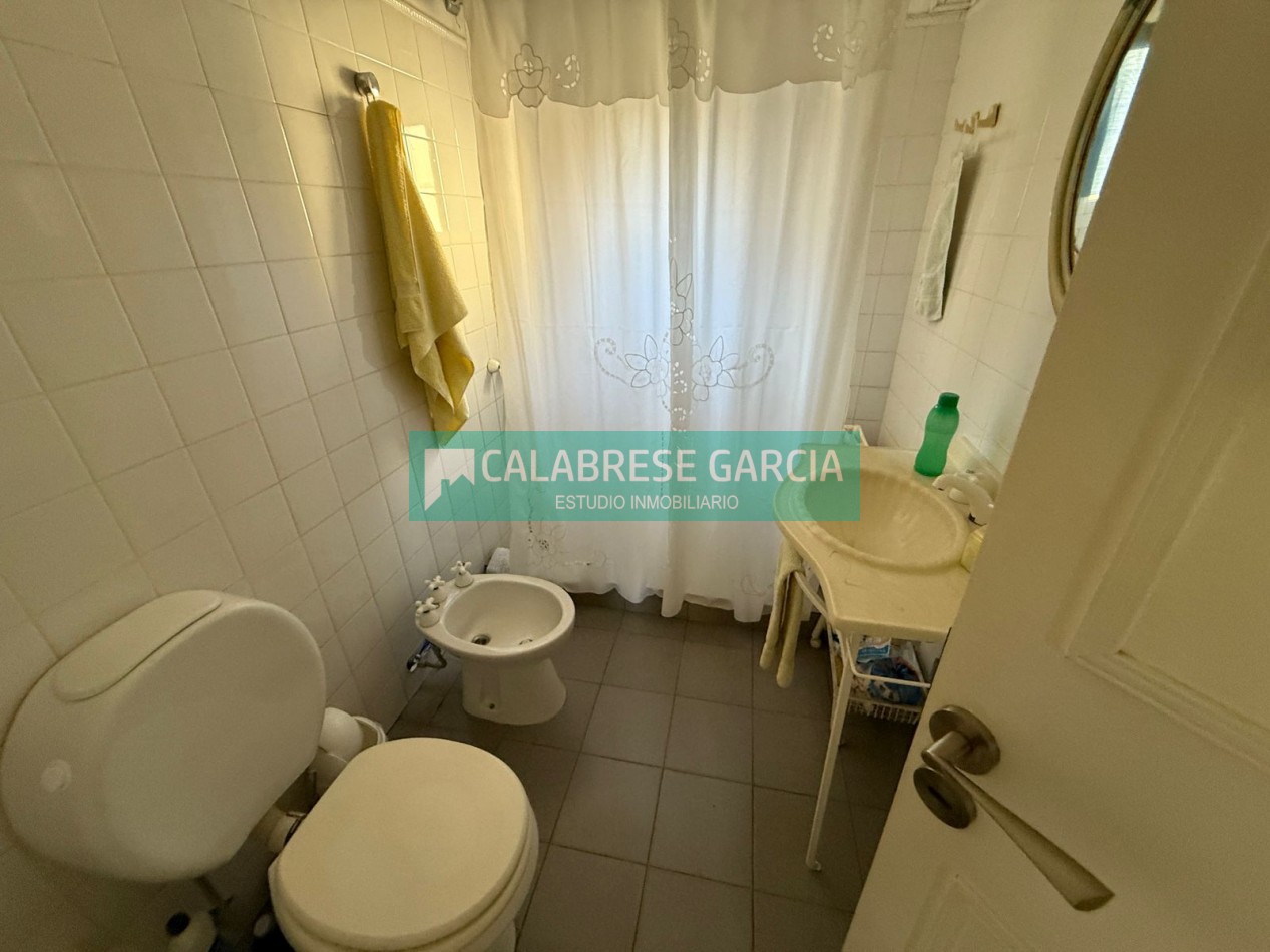 Vendo casa /hotel/ emprendimientos varios zona Centro