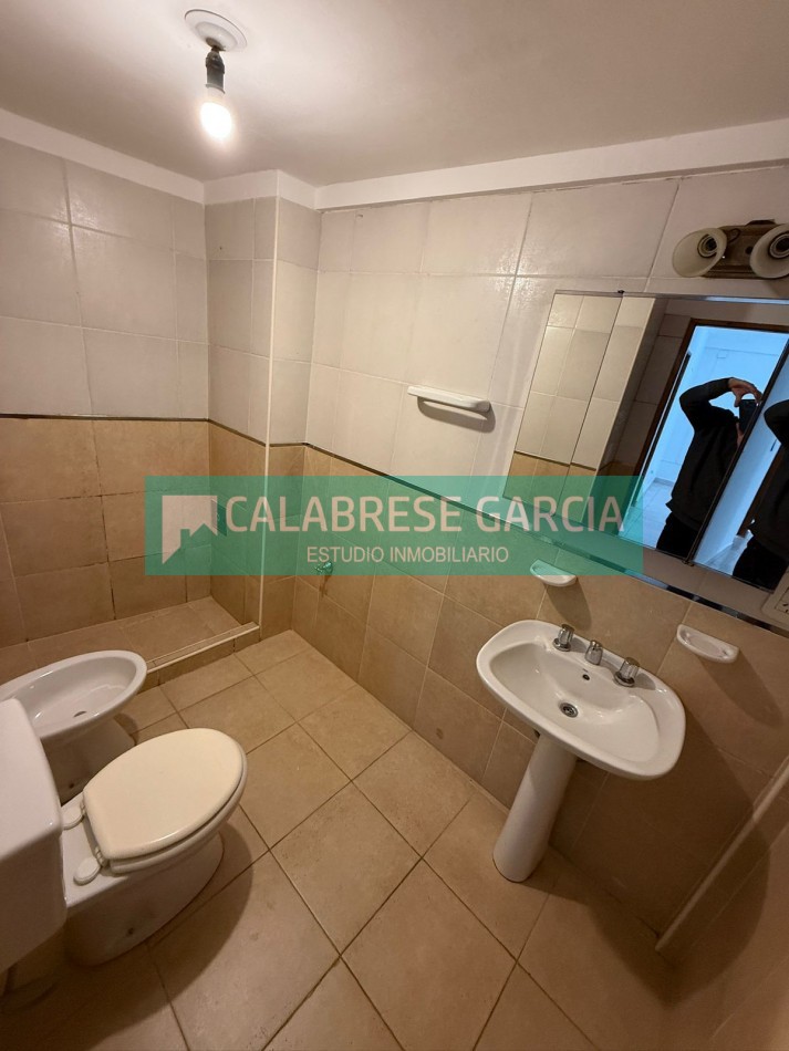 Se vende departamernto de dos Dormitorios zona centro 
