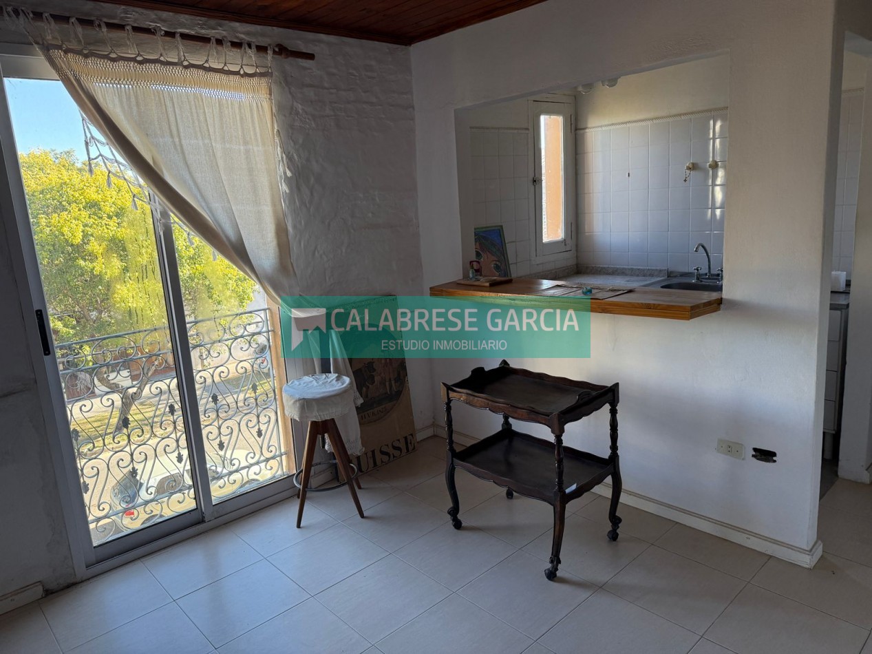 Vendo casa /hotel/ emprendimientos varios zona Centro