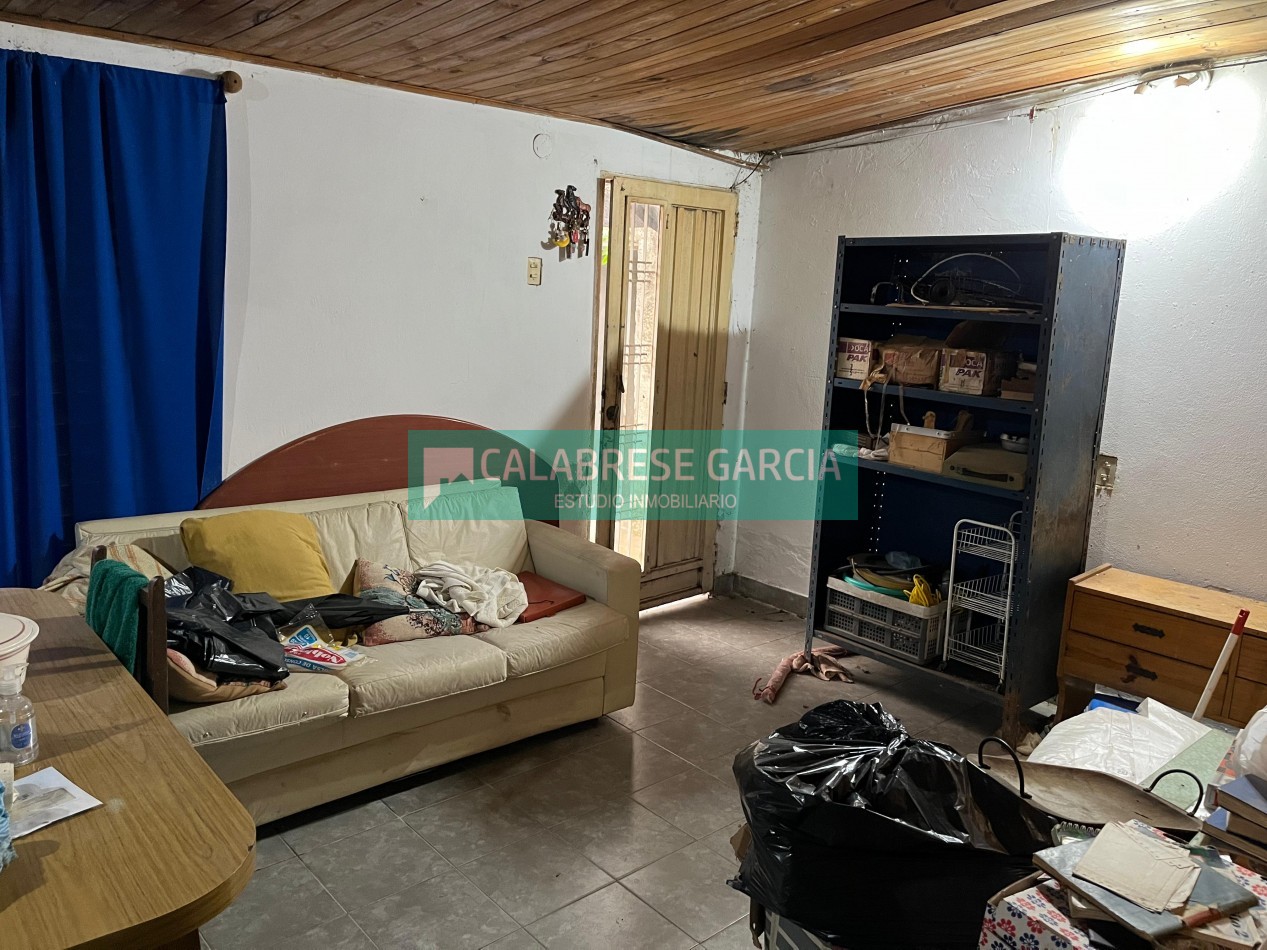 Se vende casa zona Plaza Saenz Peña