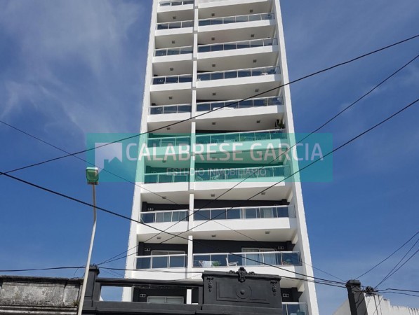 SE VENDE DEPARTAMENTO DE UN DORMITORIO ZONA CENTRO CON VISTA AL RIO