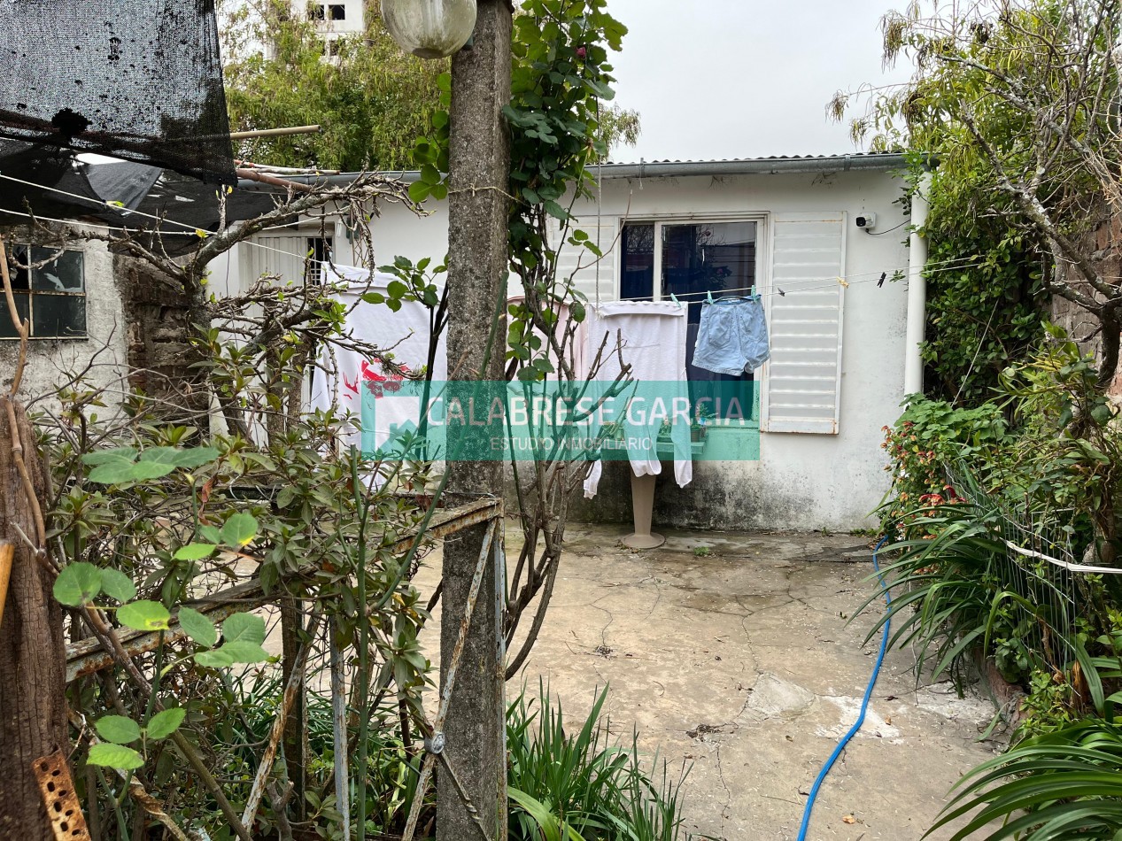 Se vende casa zona Plaza Saenz Peña