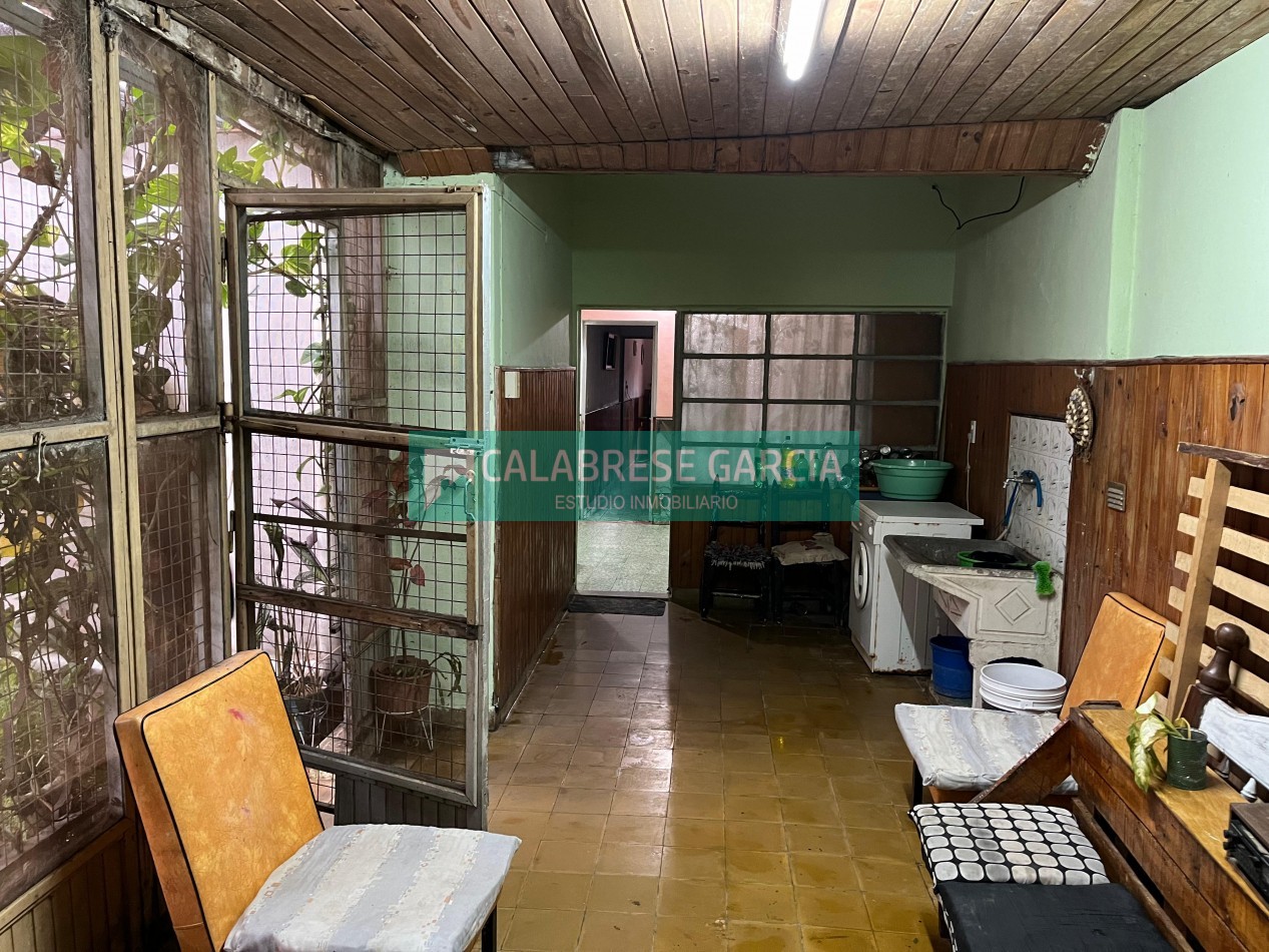 Se vende casa zona Plaza Saenz Peña