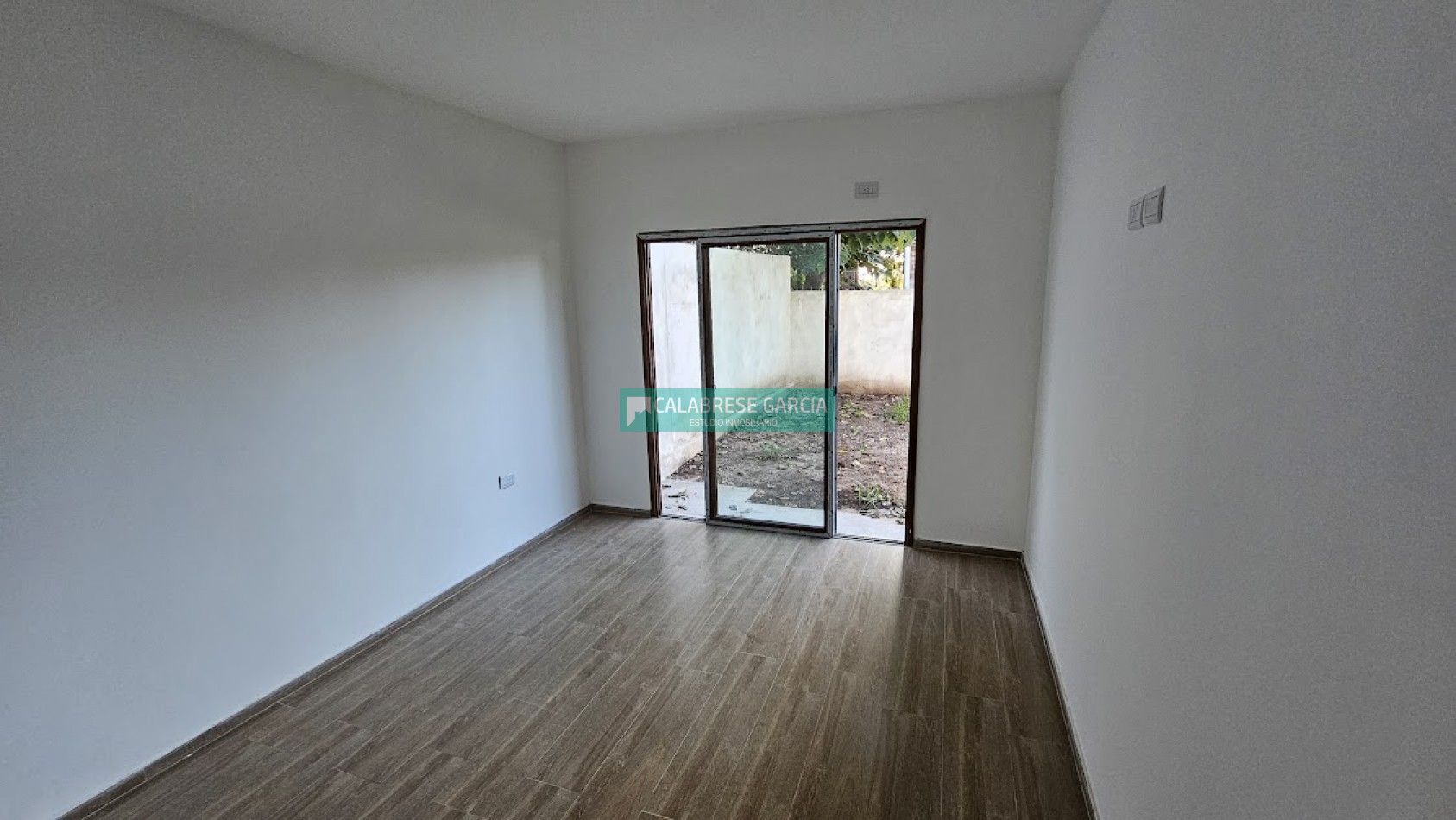SE VENDE CASA A ESTRENAR ZONA ARTIGAS Y O´HGGINS