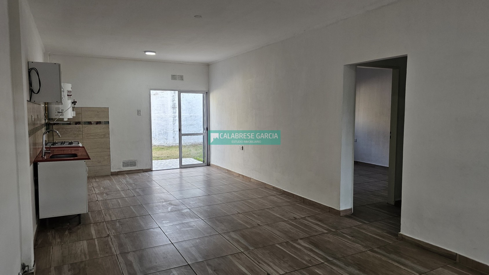 SE VENDE CASA AVENIDA DE LAS AMERICAS