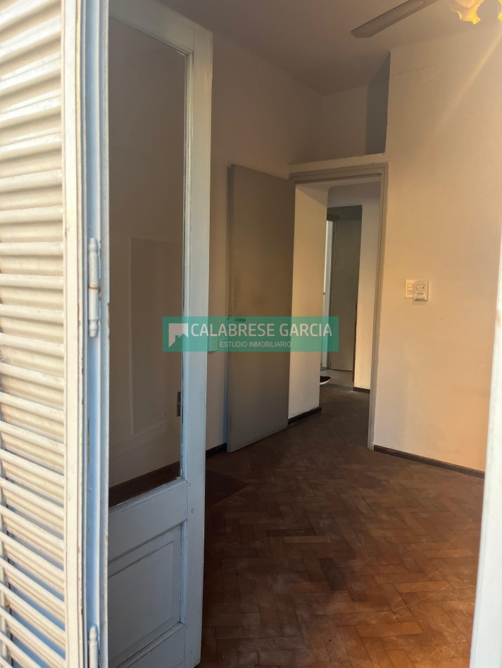 Imperdible Oportunidad Casa + Local en pleno Centro de Parana!