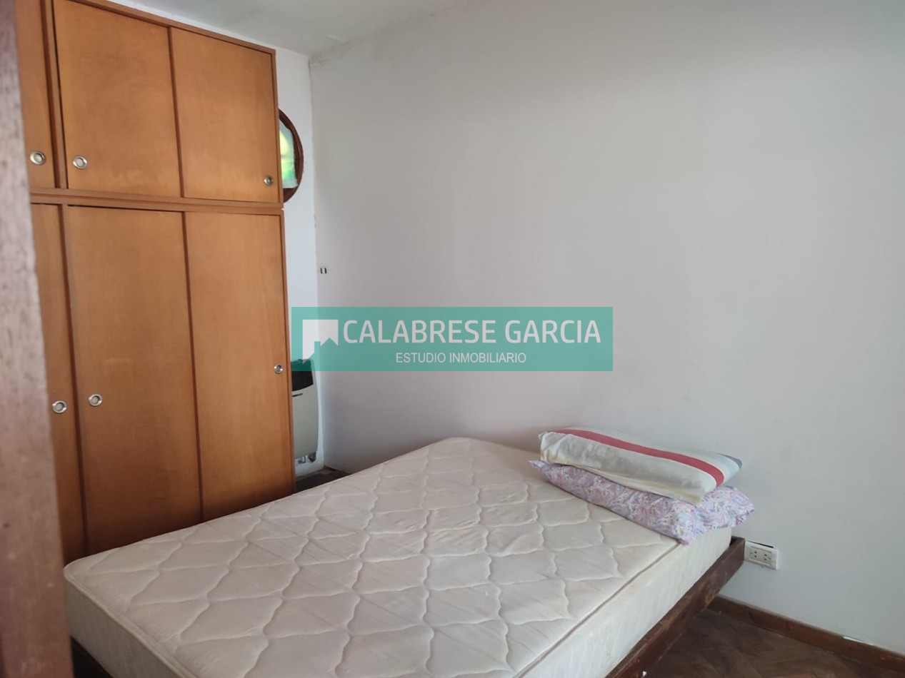 RETASADO ! IMPERDIBLE OPORTUNIDAD VENDO CASA A METROS DE LA PLAZA DE MAYO Y PEATONAL APTA CREDITO