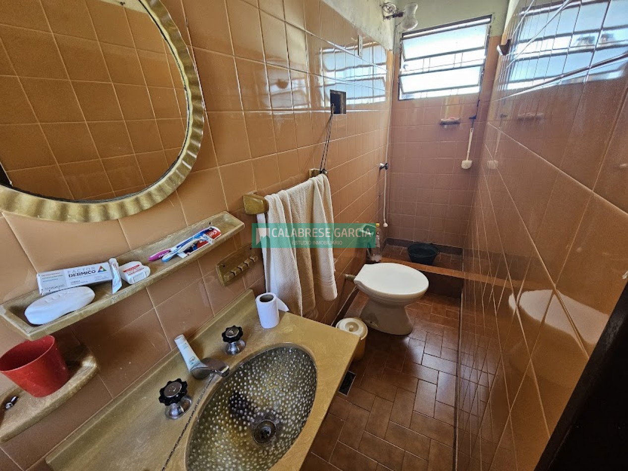 SE VENDE CASA A REFACCIONAR RAMIREZ Y PEREZ COLMAN