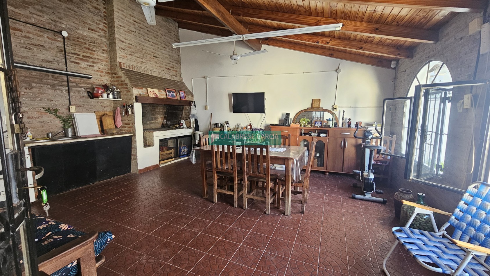 VENDOCASA ZONA DIVISION DE LOS ANDES Y SANTO DOMIGUEZ APTA CREDITO