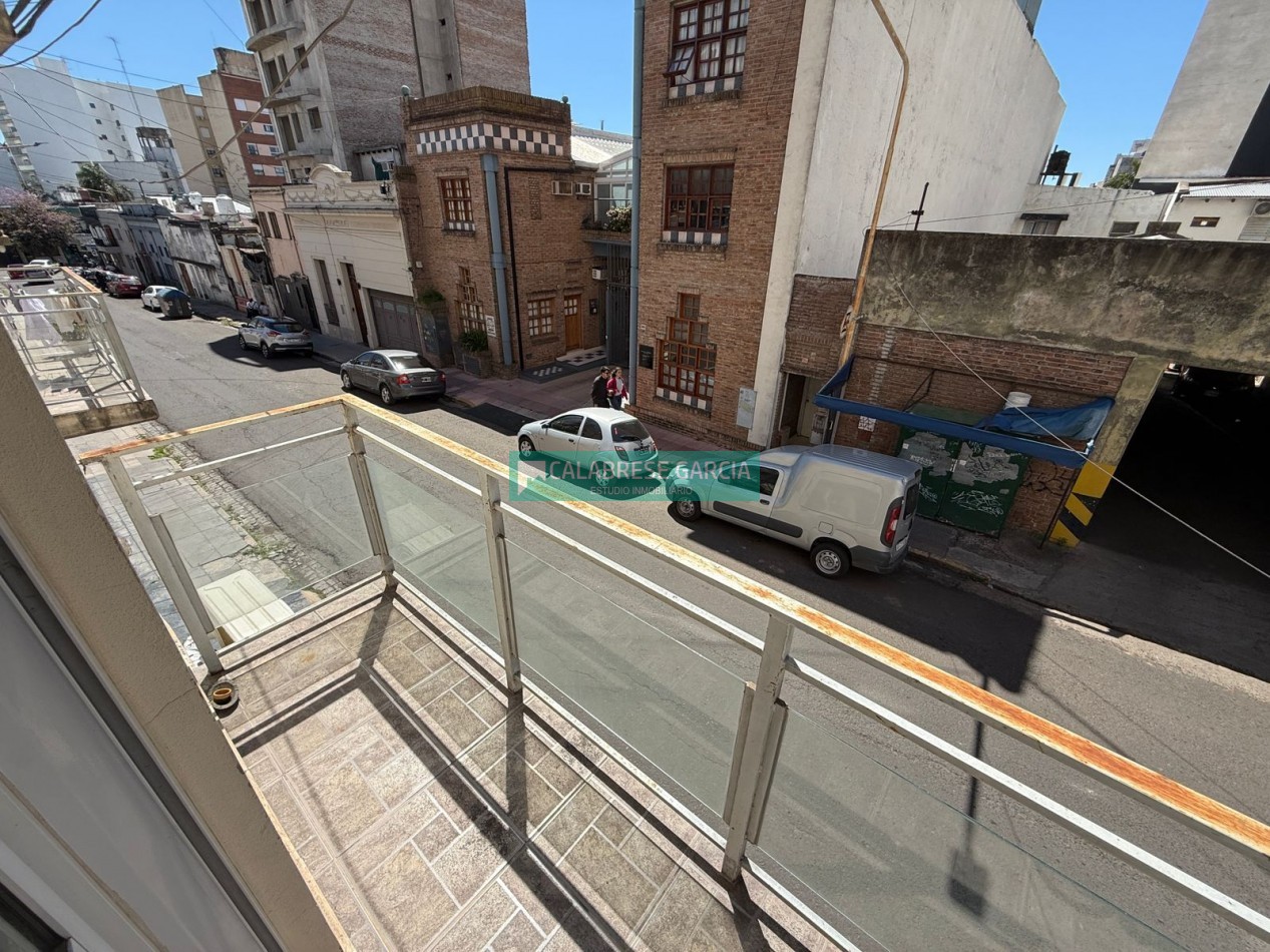 se vede departamenrto de un dormitorio en pleno centro 