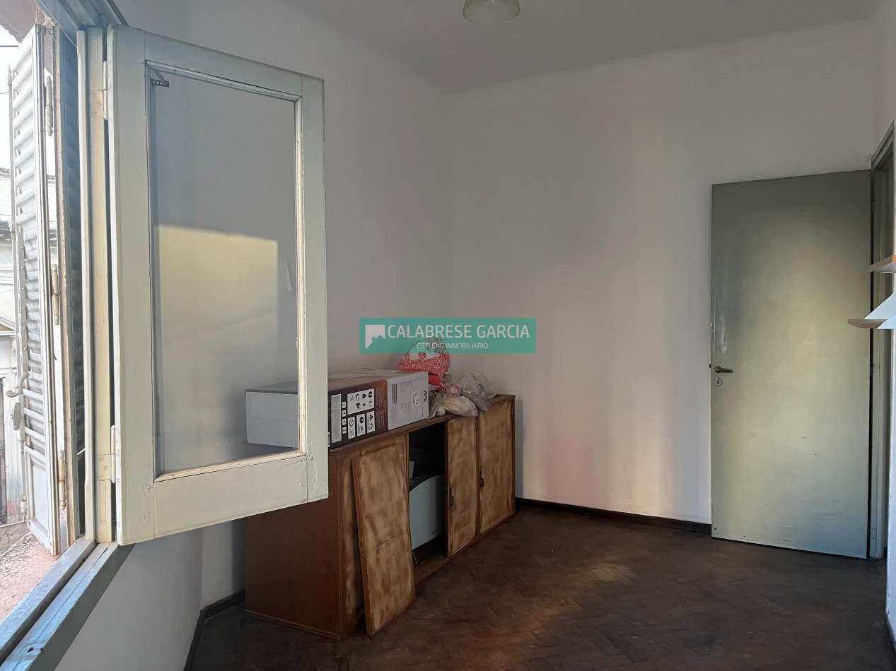 Imperdible Oportunidad Casa + Local en pleno Centro de Parana!