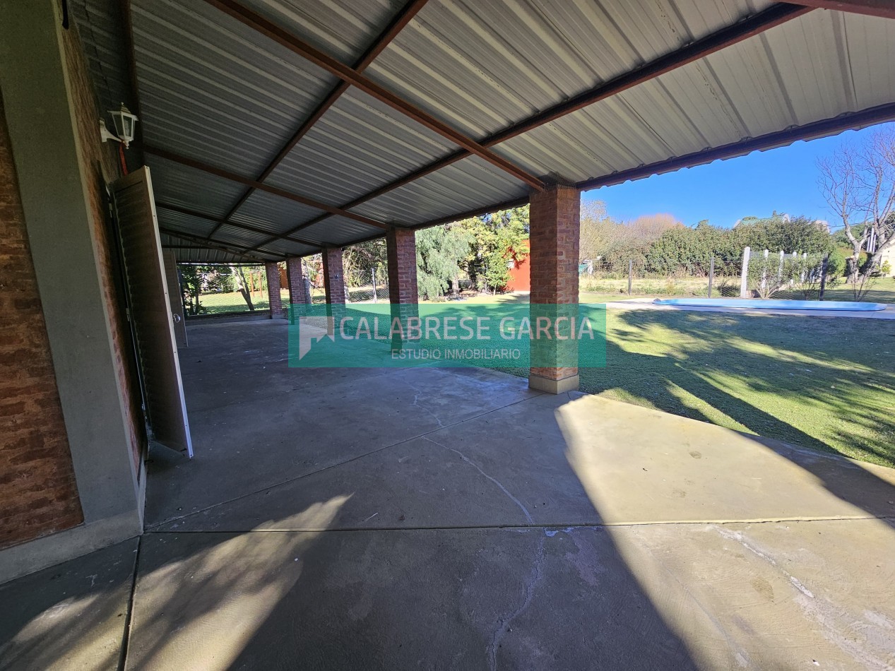 En venta casa quinta amoblada, impecable , Sauce Montrull barrio  el Molino !  