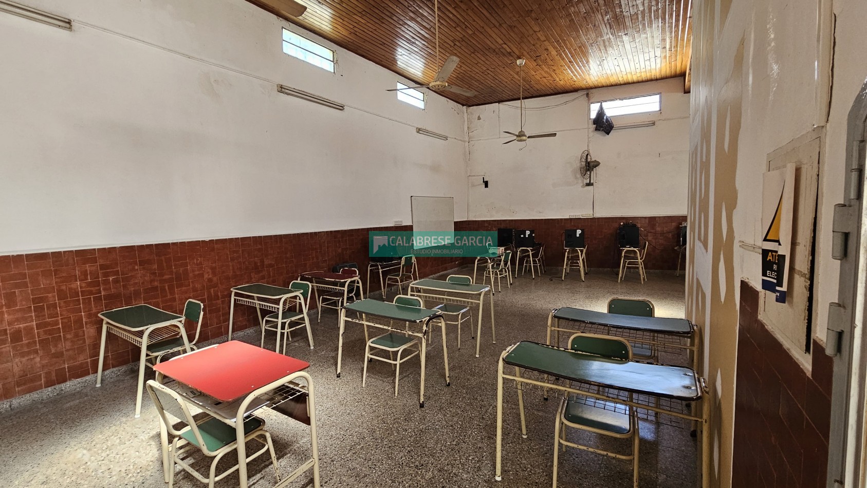 SE VENDE CASA ZONA MICRO CERNTRO