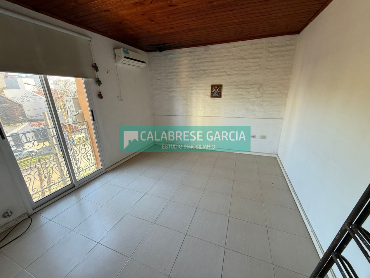 Vendo casa /hotel/ emprendimientos varios zona Centro