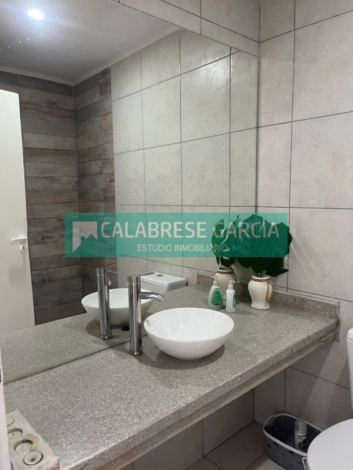 En venta departamento un dormitorio zona centro !