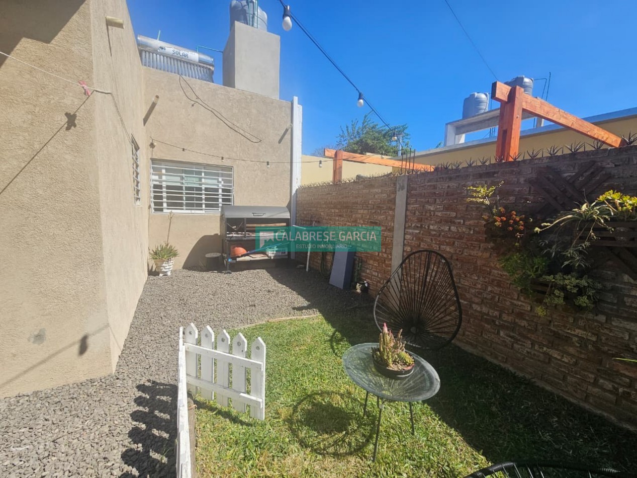 SE VENDE CASA EN UNA SOLA PLANTA