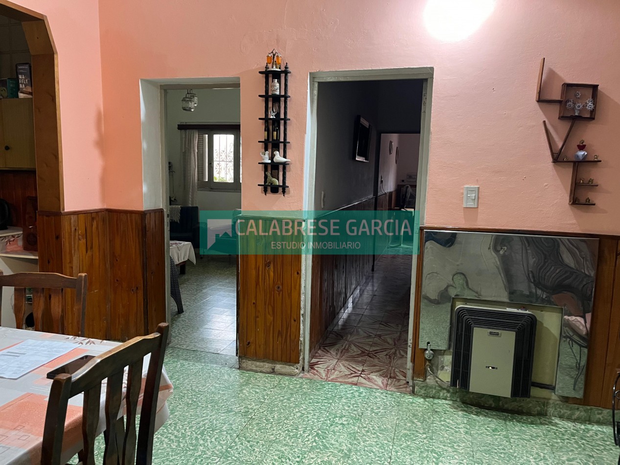 Se vende casa zona Plaza Saenz Peña