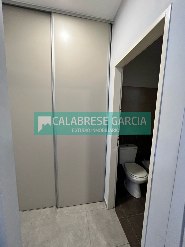 Alquilo departamento de un dormitorio con salon de usos multiples zona parque !