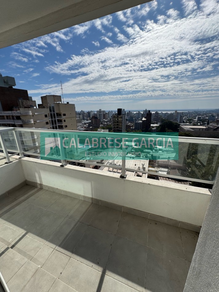 En venta departamento de dos dormitorios ,   zona centro !