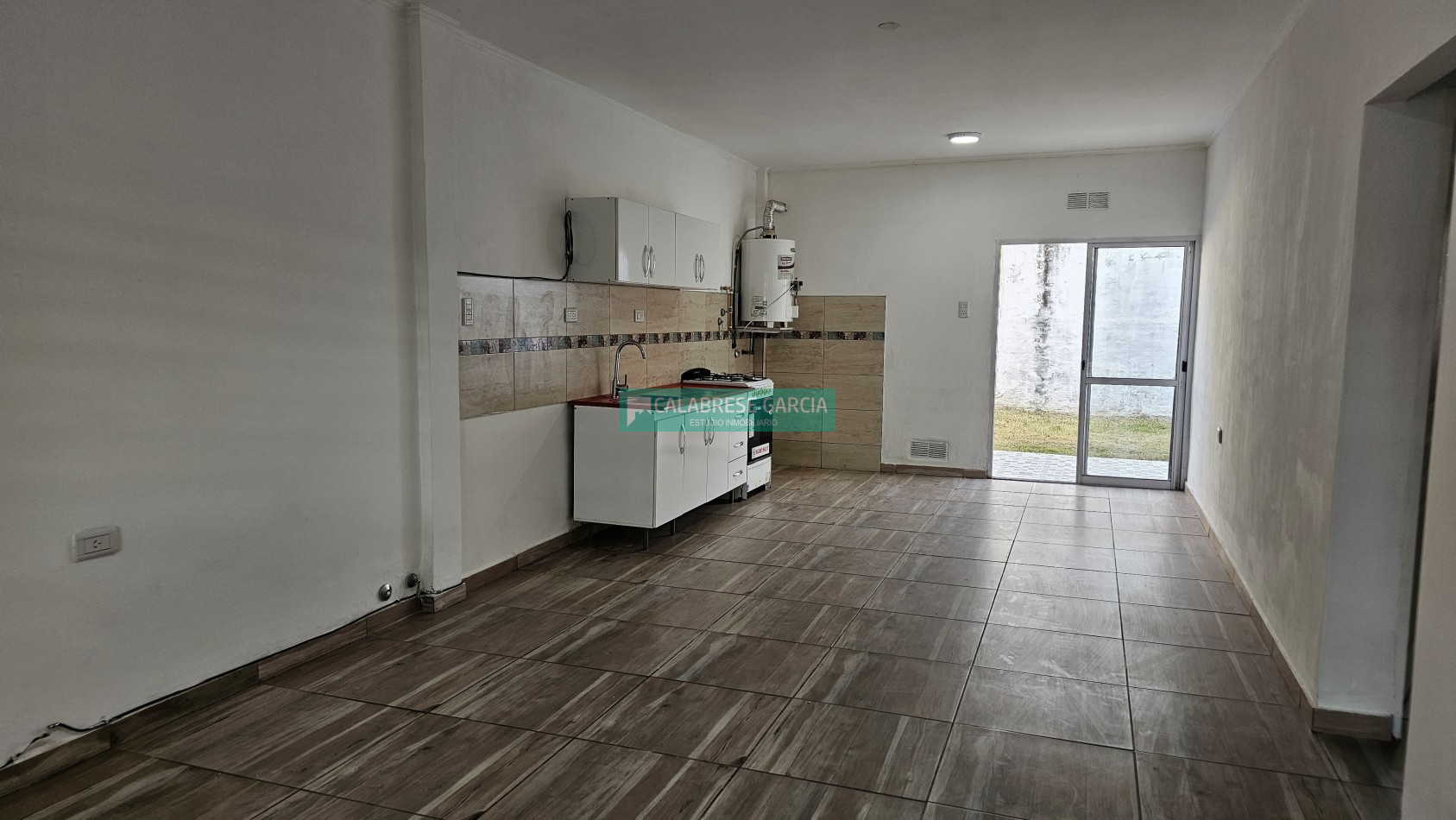 SE VENDE CASA AVENIDA DE LAS AMERICAS