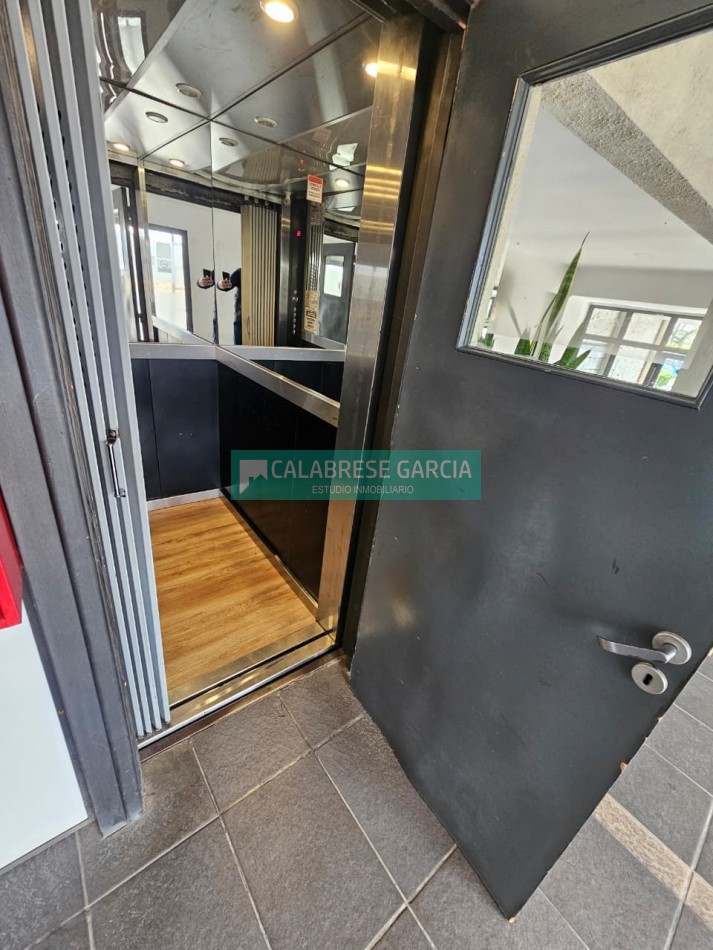 SE VENDE MONOAMBIENTE ALQUILADO EN CALLE RACEDO