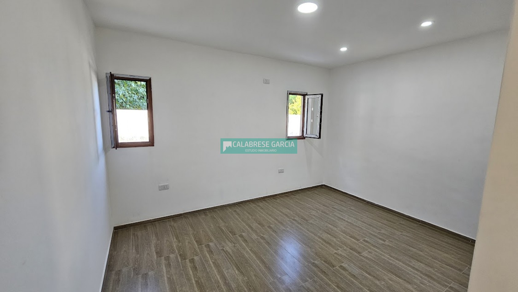 SE VENDE CASA A ESTRENAR ZONA ARTIGAS Y O´HGGINS