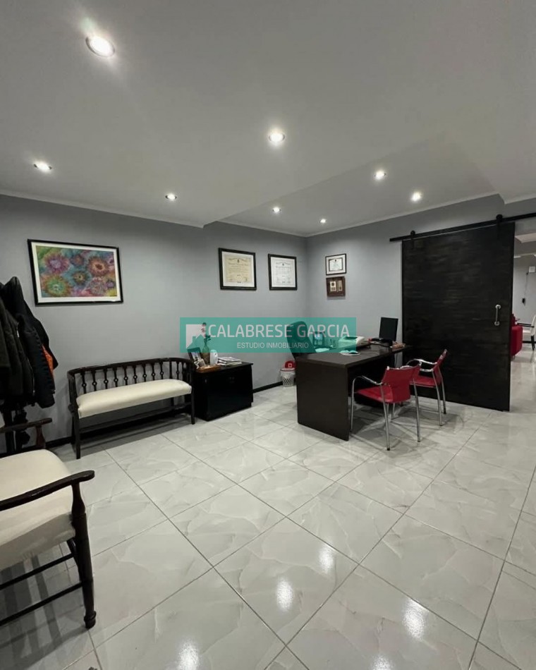 SE VENDE CASA LISTA PARA MUDARSE DENTRO DE BOULEVARES