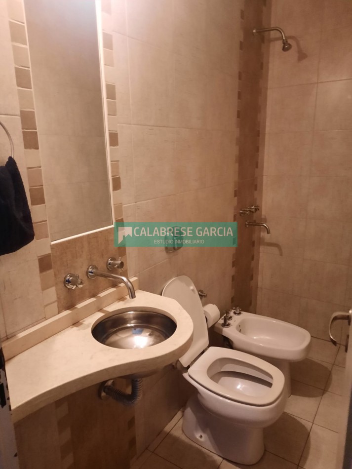 SE VENDE CASA LISTA PARA ENTRAR A VIVIR ZONA PLAZA SAENZ PEÑA