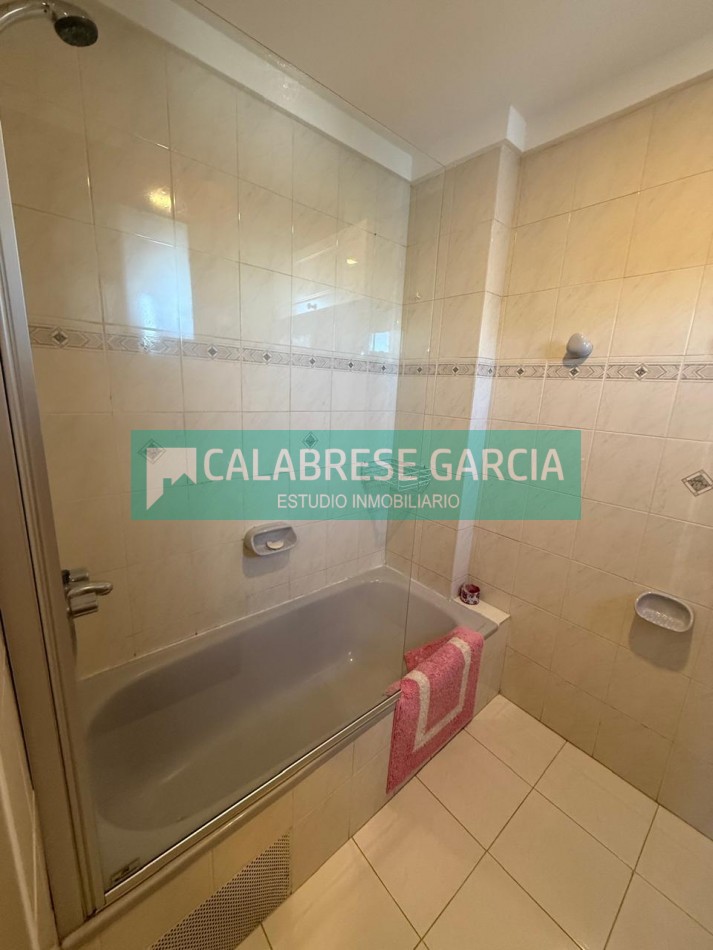 En alquiler departamento de un dormitorio  con cochera !