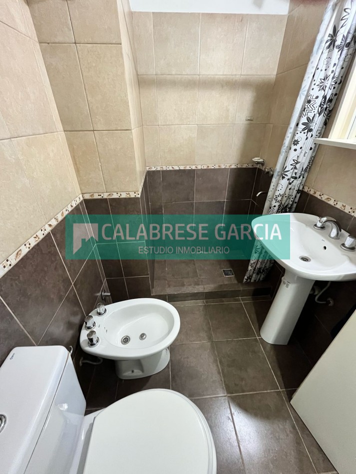 Alquilo departamento de un dormitorio con salon de usos multiples zona parque !