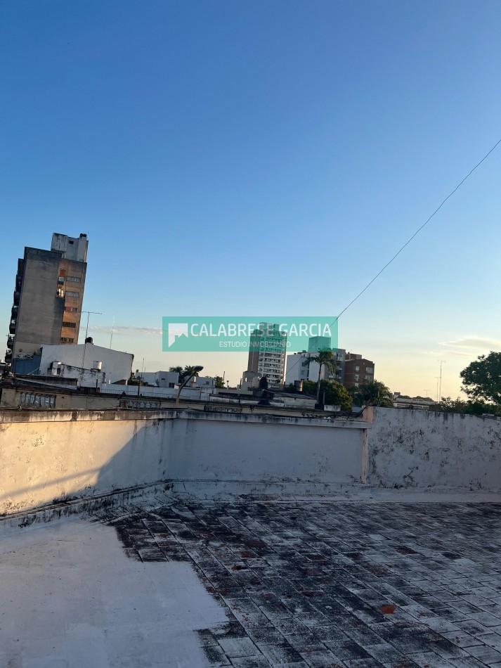 Imperdible Oportunidad Casa + Local en pleno Centro de Parana!