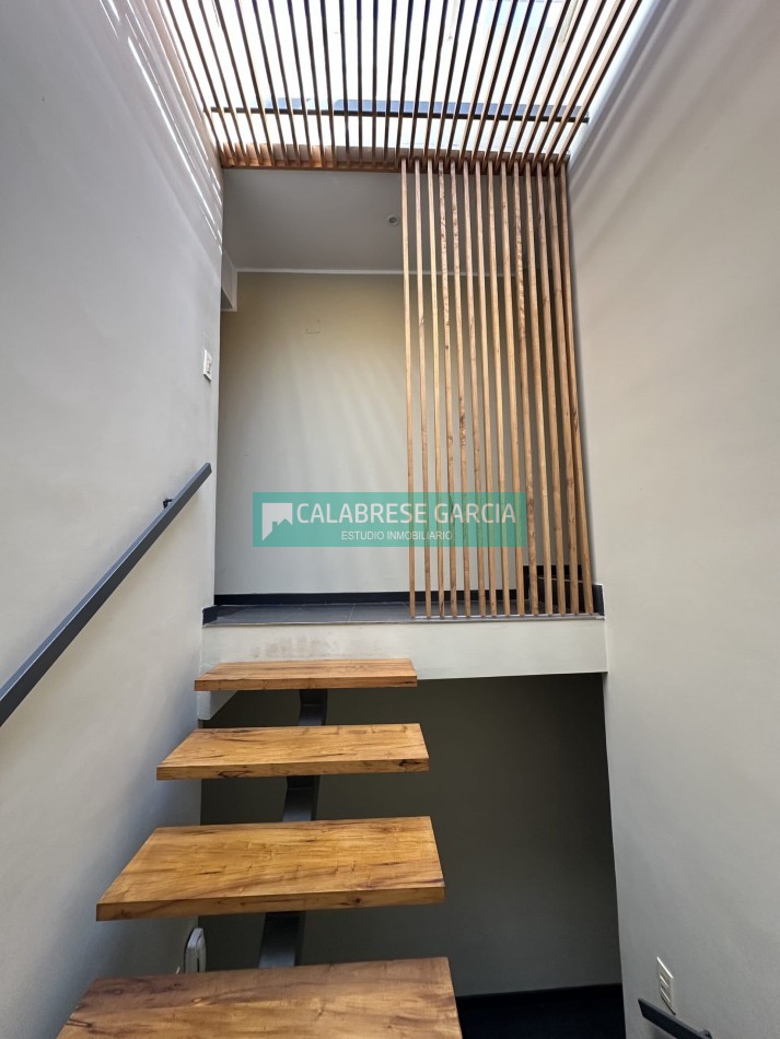 SE VENDE CASA LISTA PARA ENTRAR A VIVIR ZONA PLAZA SAENZ PEÑA