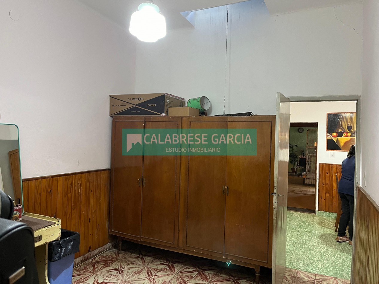 Se vende casa zona Plaza Saenz Peña