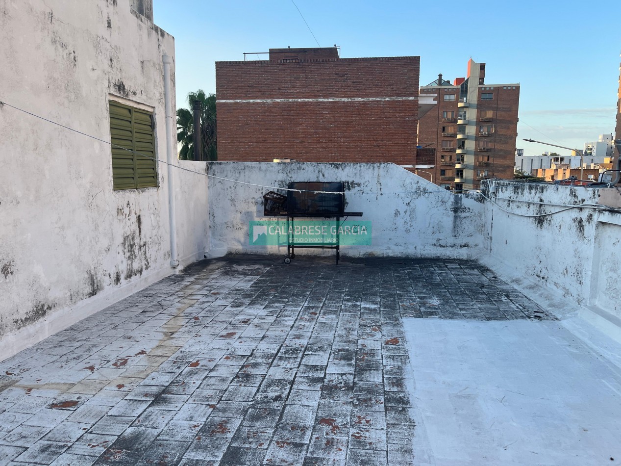 Imperdible Oportunidad Casa + Local en pleno Centro de Parana!