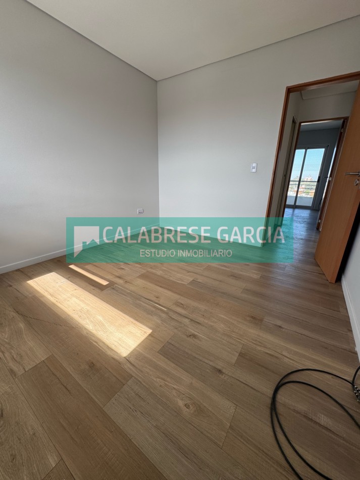 En venta departamento de dos dormitorios ,   zona centro !